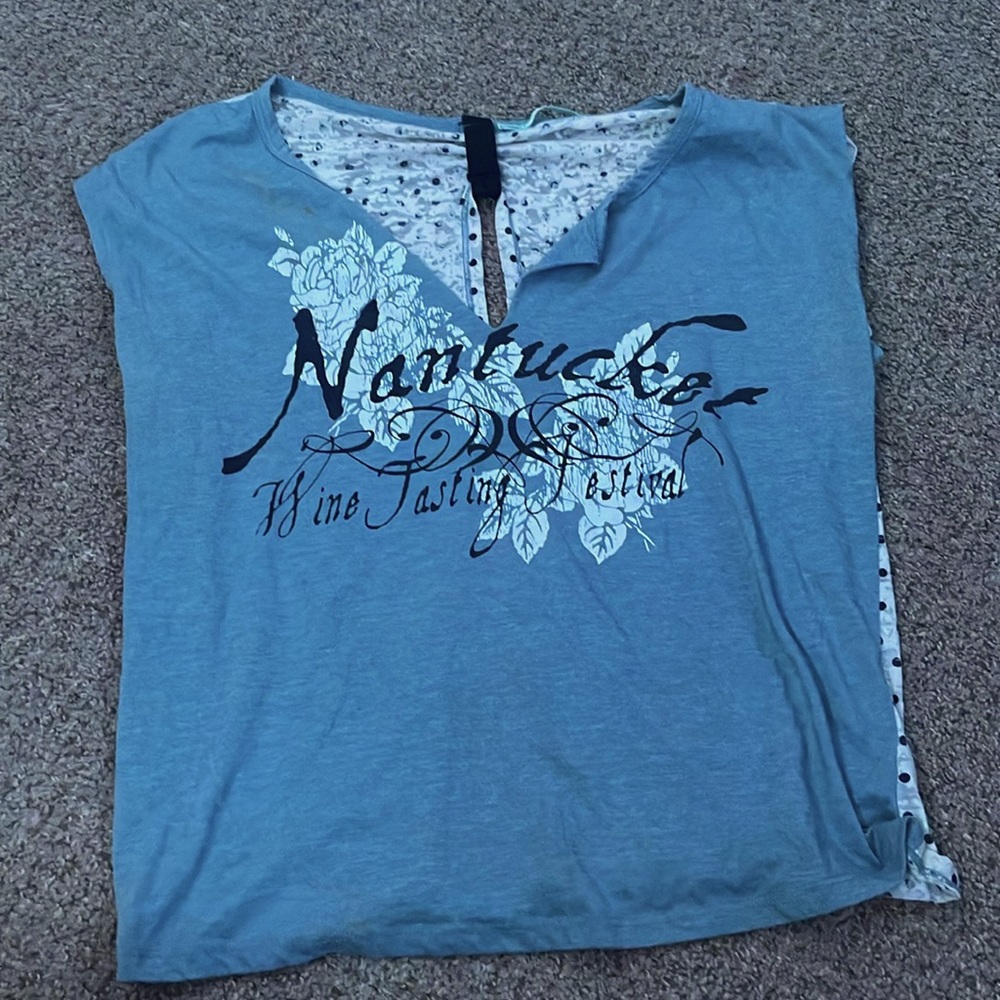 Short sleeve shirt